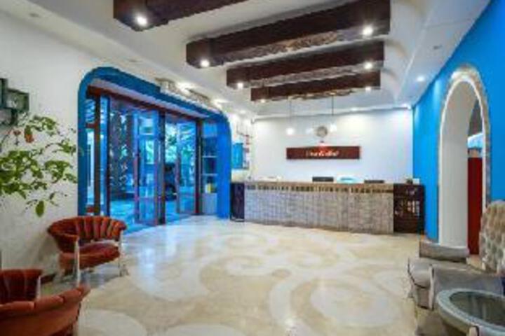 Haikou Yelin Tinghai Hotel (Haikou Bay)
