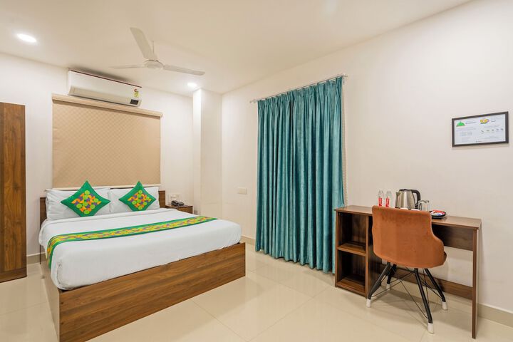 Room 21 of 40