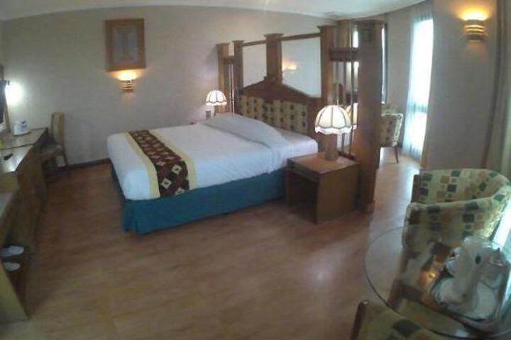 Suite Room