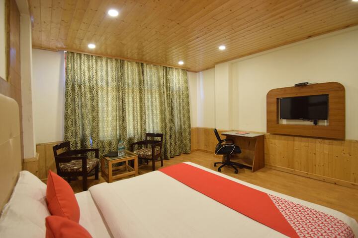 Room 15 of 25