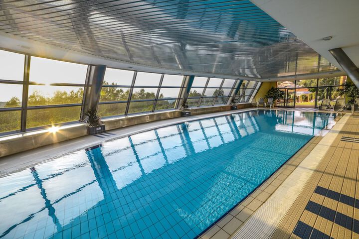Pool 39 of 77