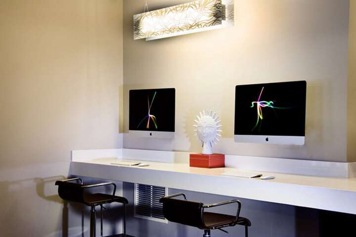 Business Center 55 of 65