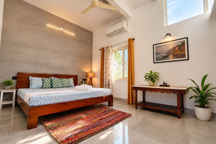 Room 21 of 31