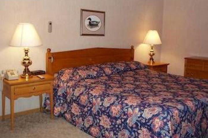 Room 11 of 29