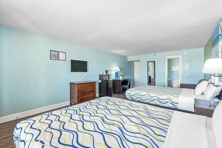 Room 31 of 120