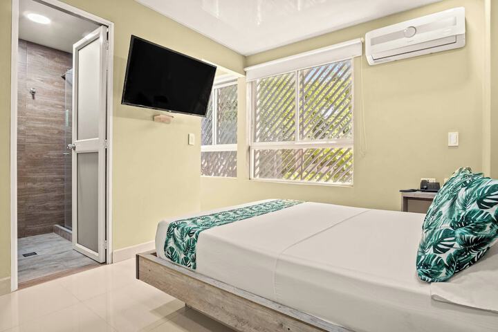 Room 13 of 53