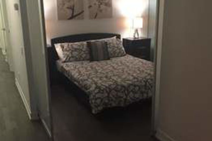 Room 2 of 7
