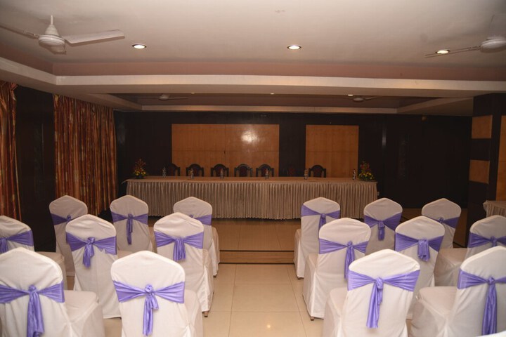 Ballroom/Hall 47 of 57