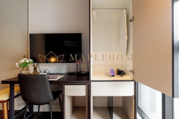 Room 40 of 100