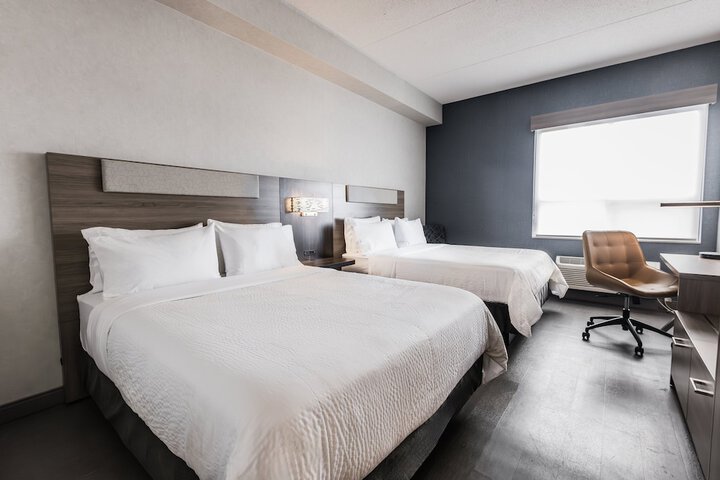 Room 13 of 88