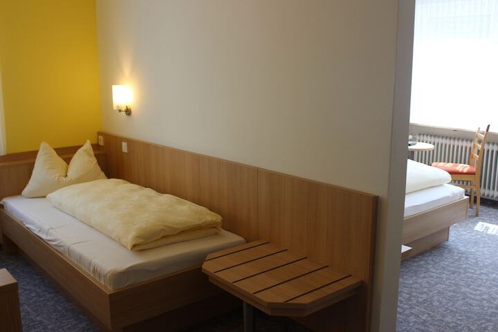 Room 11 of 41