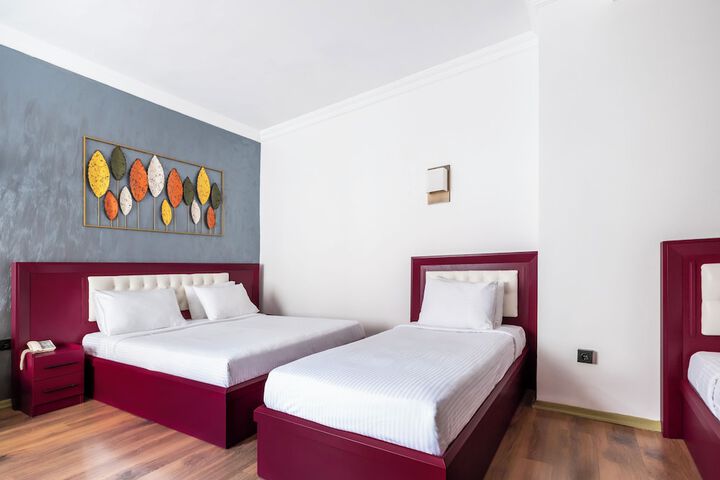 Room 30 of 71