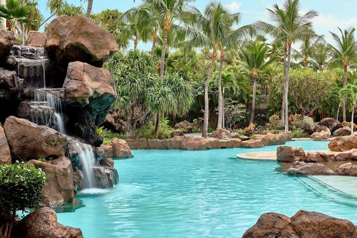 Pools & Facilities