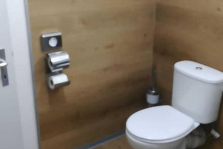 Room 40 of 69