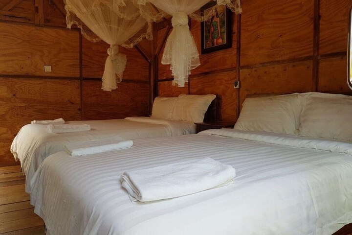 Room 9 of 67