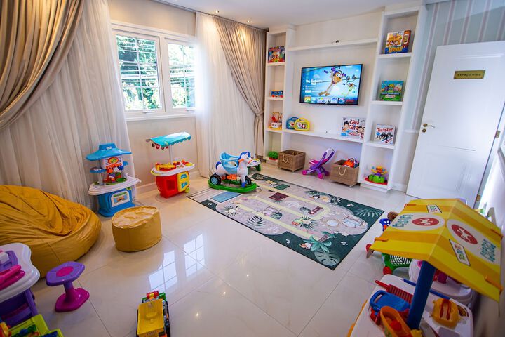 Childrens Activities 116 of 137