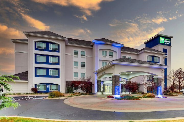 Hotel 60 of 61