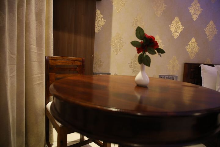 Room 8 of 21