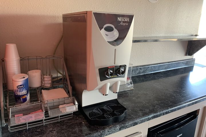 Coffee service