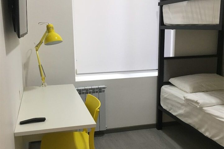 Room 6 of 50