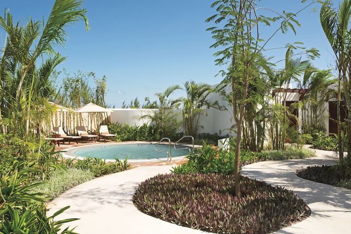 Pools & Facilities