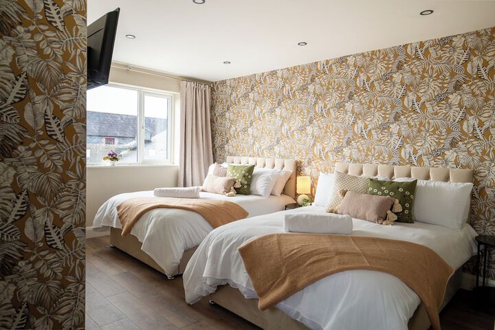 Room 8 of 21