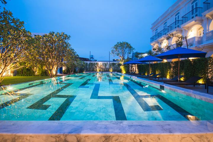Pool 77 of 144