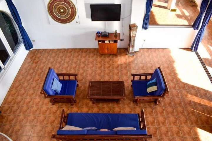 Room 17 of 79