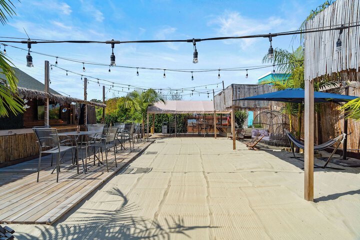 Hotel Interior 3 of 296