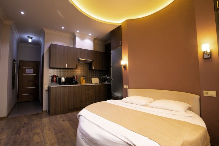 Room 17 of 85