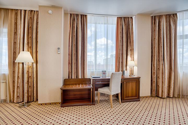 Room 18 of 43