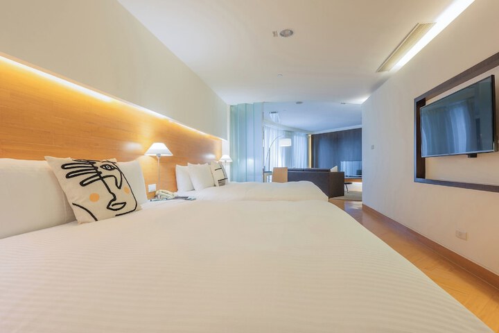 Room 56 of 137