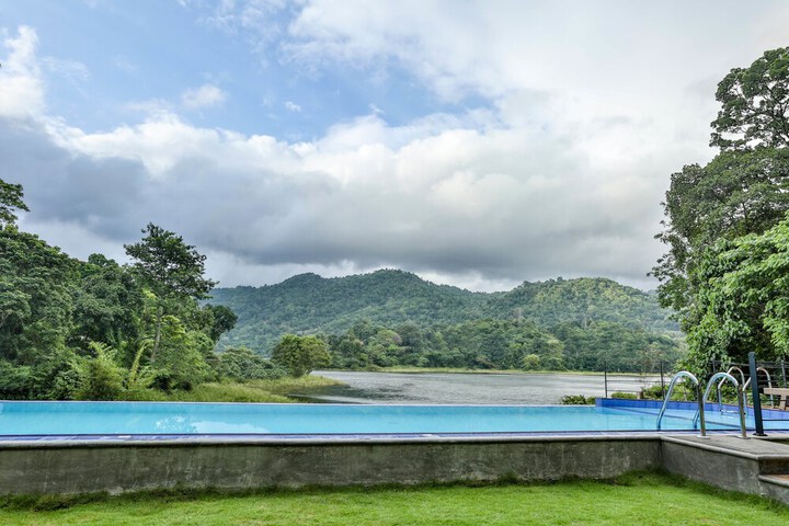 Pool 30 of 56