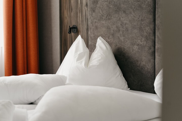 Room 9 of 21