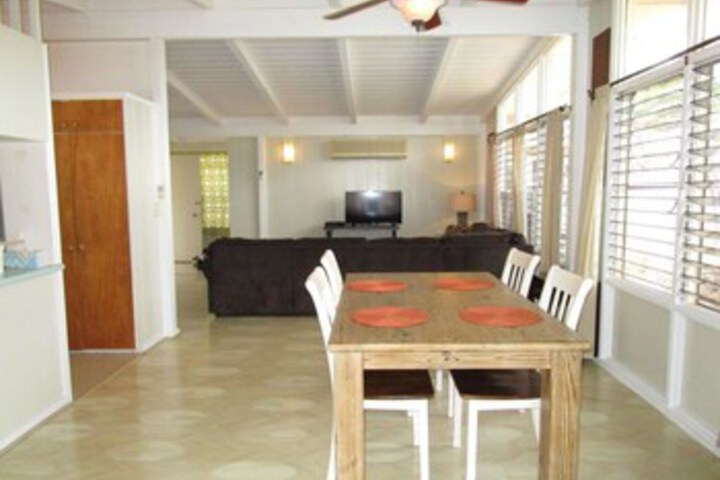 Room 6 of 24