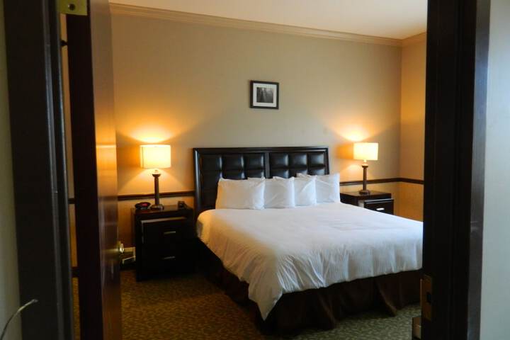 Room 19 of 42