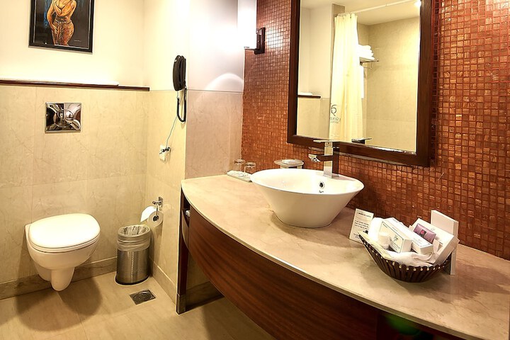 Room 20 of 39