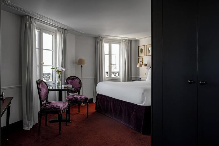 Room 14 of 38
