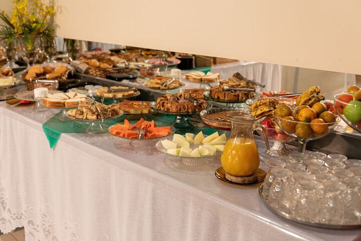 Breakfast/Coffee Service 29 of 36