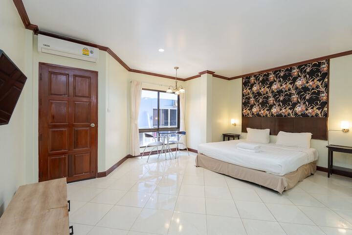 Room 40 of 127