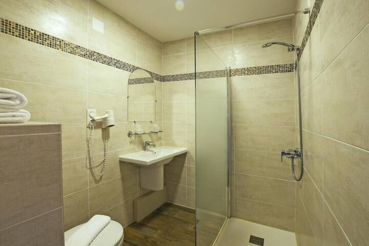 Clean Restrooms