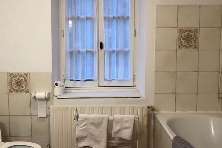 Room 20 of 30