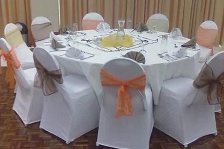 Ballroom/Hall 21 of 32