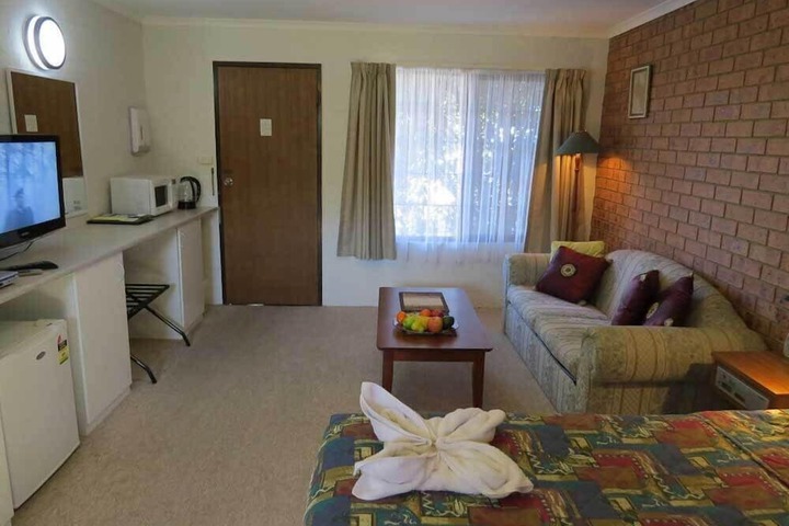 Room 33 of 45
