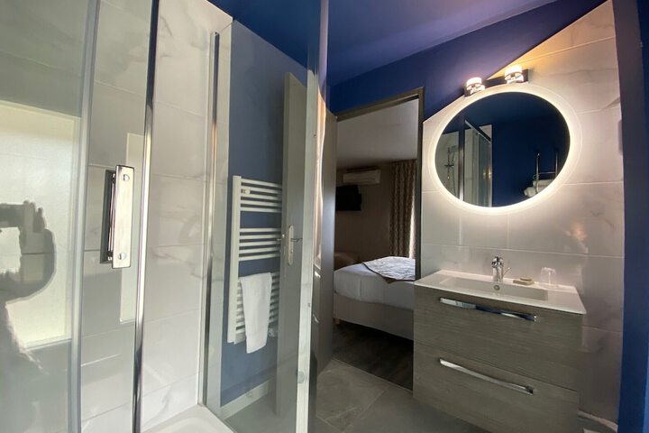 Room 20 of 30