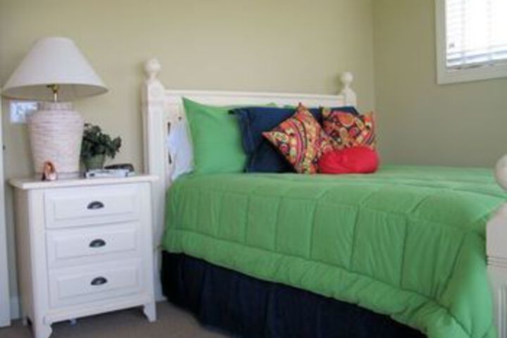 Room 10 of 26