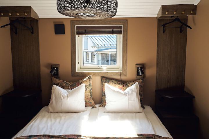 Room 22 of 113