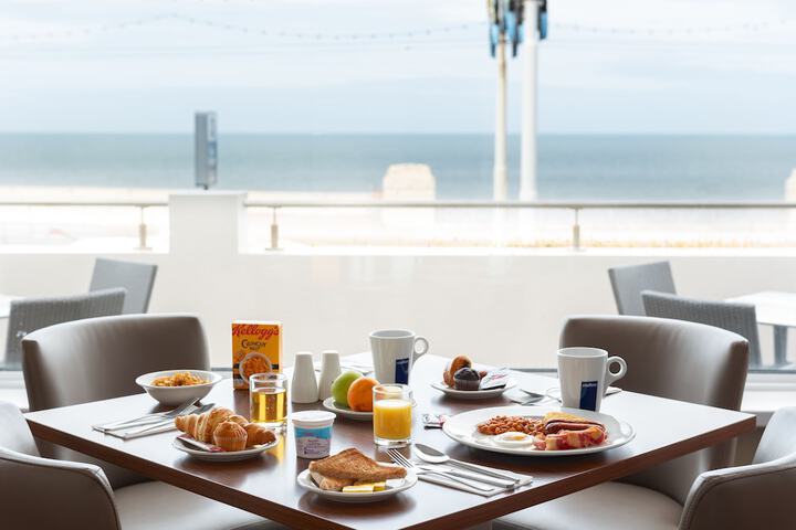 Breakfast/Coffee Service 81 of 118