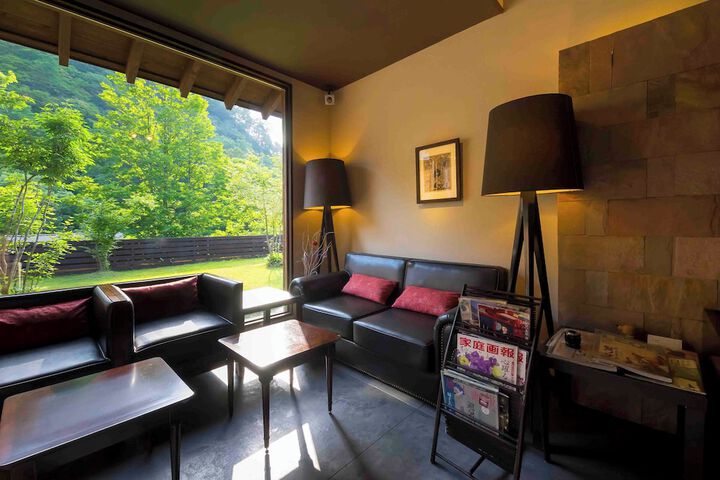 Hotel Interior 4 of 61