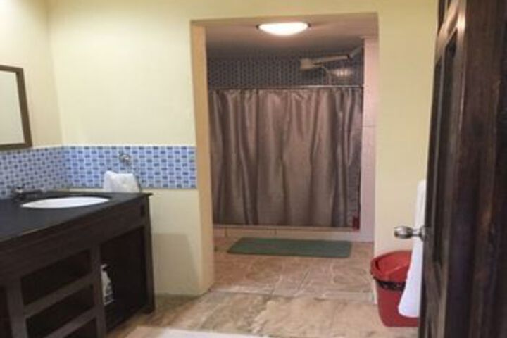Room 7 of 48